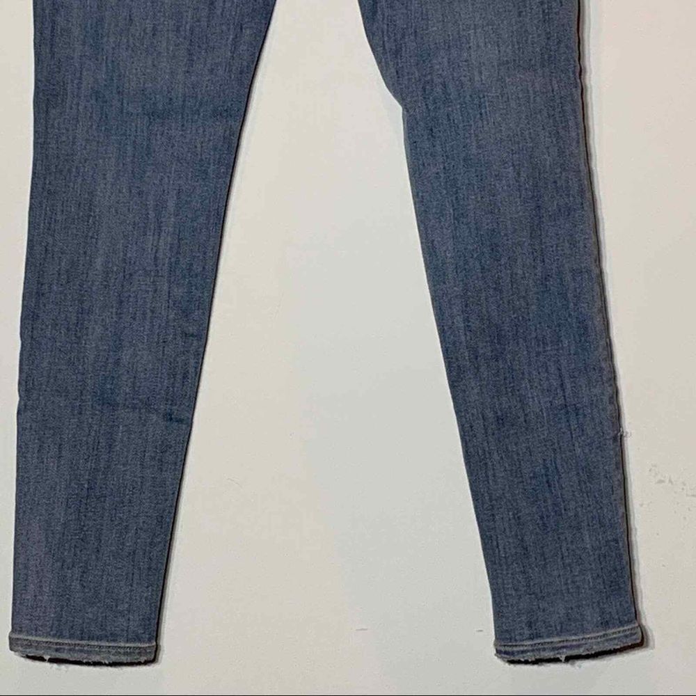 American Eagle Outfitters Blue Jeans - Picture 7 of 7